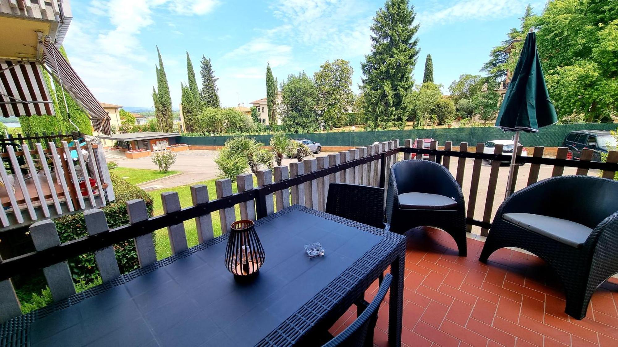 Cappuccini Appartments Peschiera del Garda Eksteriør bilde